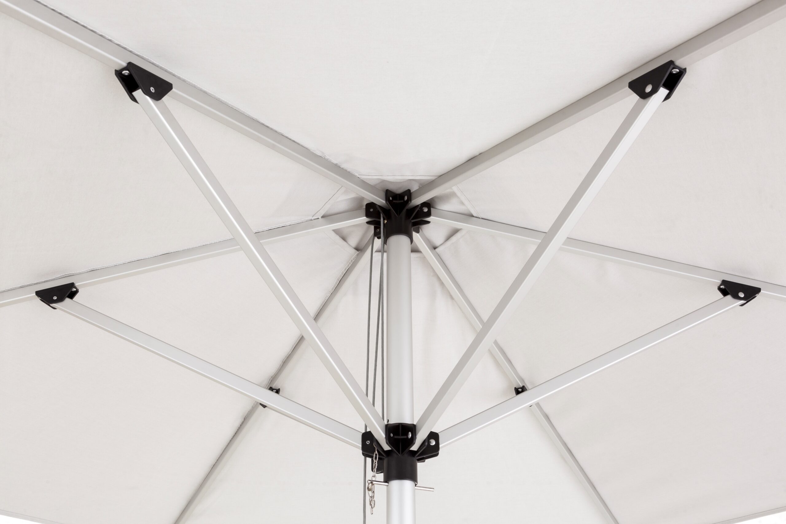 Center Pole Taku premium aluminium frame and canopy detail